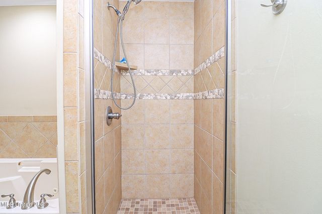 65 Breakers Lane, Ridgeland, MS 39157