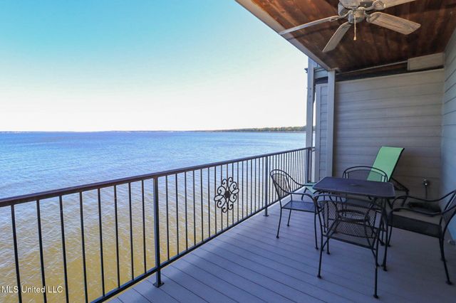 65 Breakers Lane, Ridgeland, MS 39157