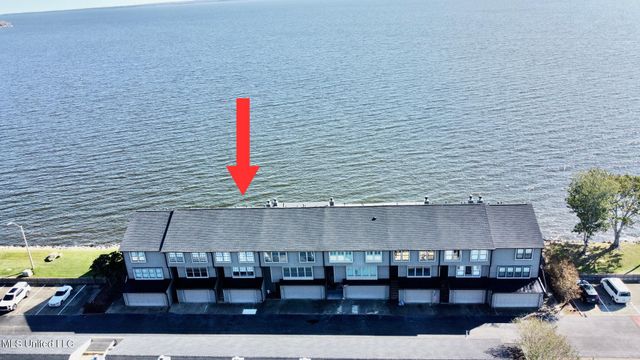 65 Breakers Lane, Ridgeland, MS 39157