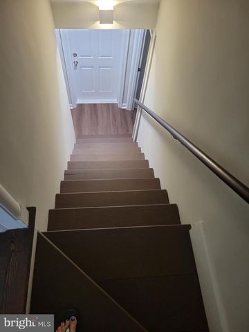 2250 N QUANTICO ST, Arlington, VA 22205