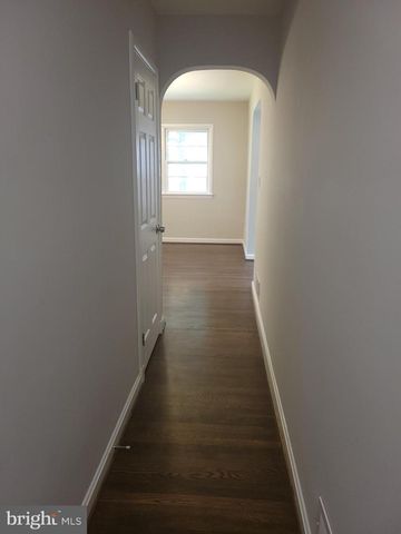 2250 N QUANTICO ST, Arlington, VA 22205