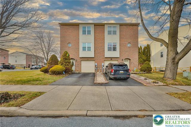 1 Olde Penn, Easton, PA 18045