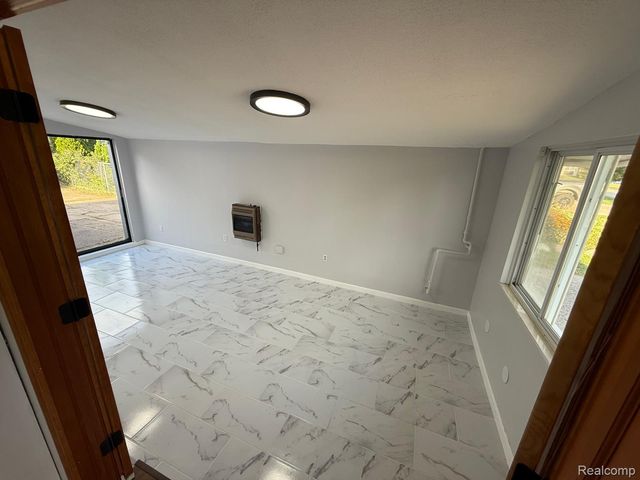 34054 Fernwood Street, Westland, MI 48186