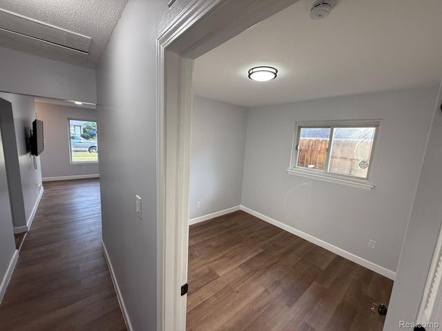 34054 Fernwood Street, Westland, MI 48186