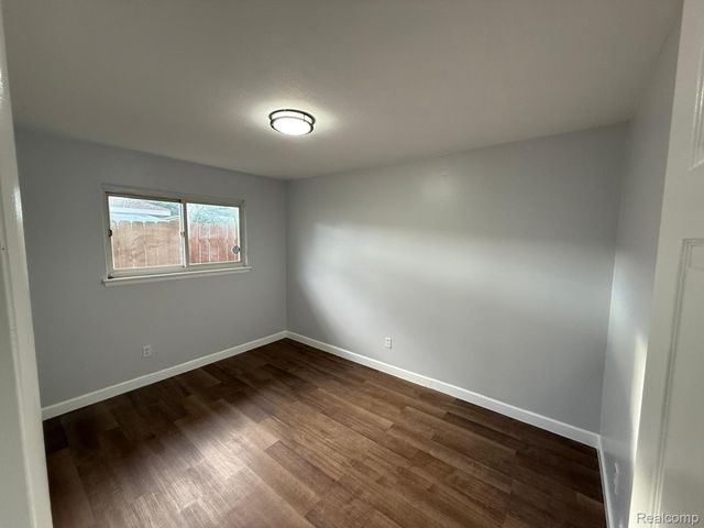 34054 Fernwood Street, Westland, MI 48186