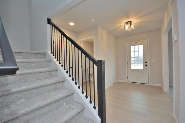 5998 Lillie CIRCLE, Racine, WI 53402