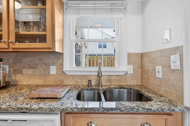 136 Peachtree Memorial NW Drive PA10, Atlanta, GA 30309