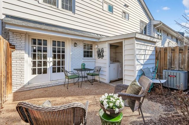 136 Peachtree Memorial NW Drive PA10, Atlanta, GA 30309