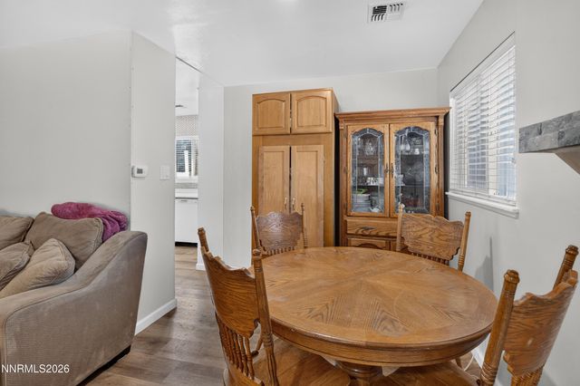 709 M Street, Sparks, NV 89431