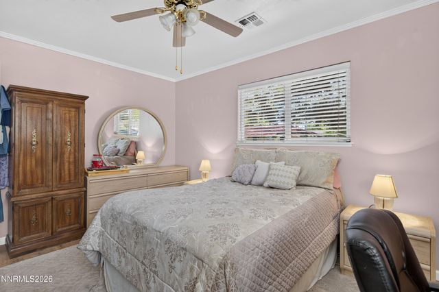 709 M Street, Sparks, NV 89431