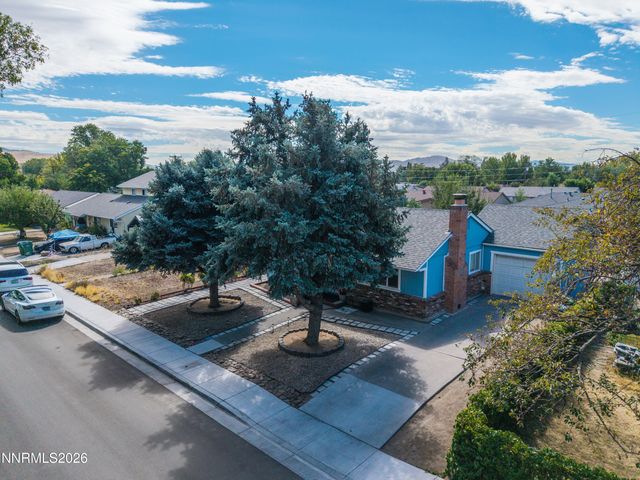 709 M Street, Sparks, NV 89431