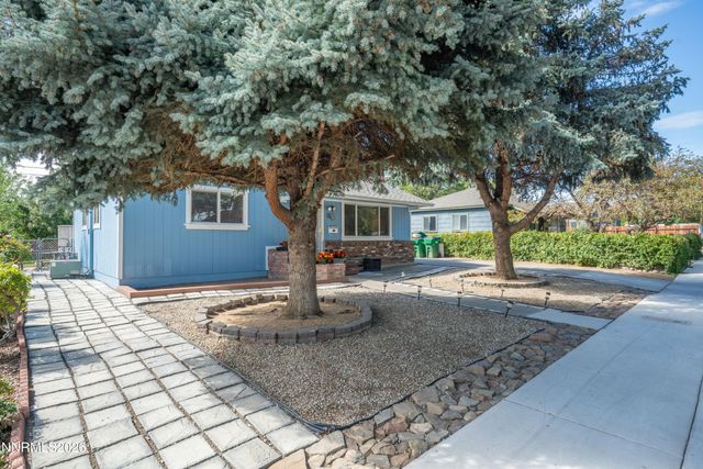 709 M Street, Sparks, NV 89431
