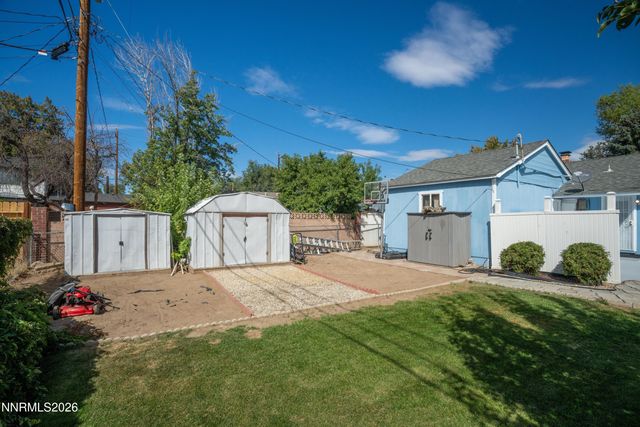 709 M Street, Sparks, NV 89431