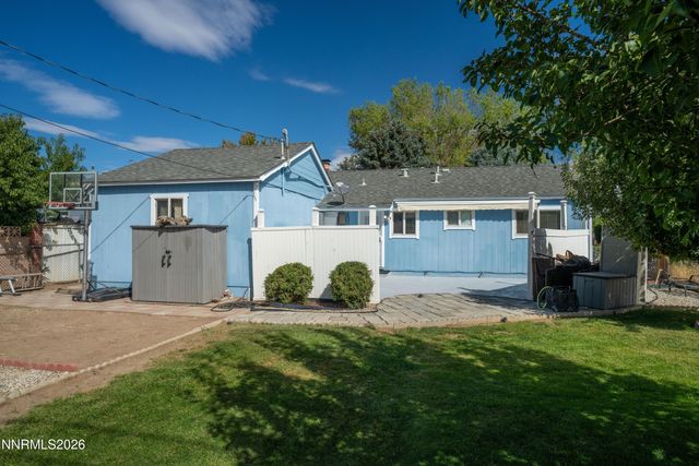 709 M Street, Sparks, NV 89431
