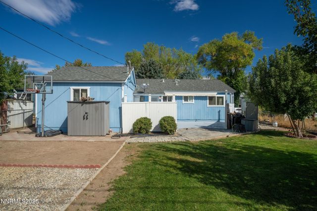 709 M Street, Sparks, NV 89431