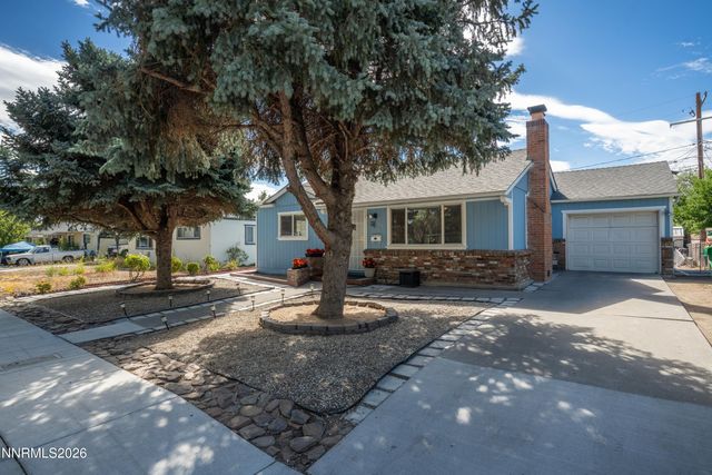 709 M Street, Sparks, NV 89431