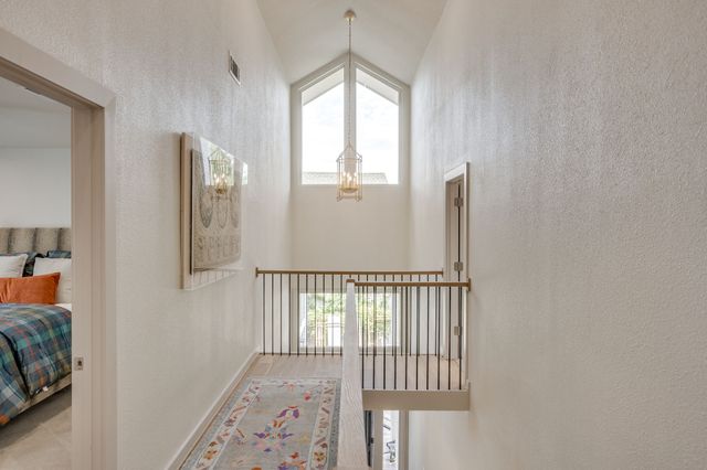 2144 Fountain Square Drive, Fort Worth, TX 76107