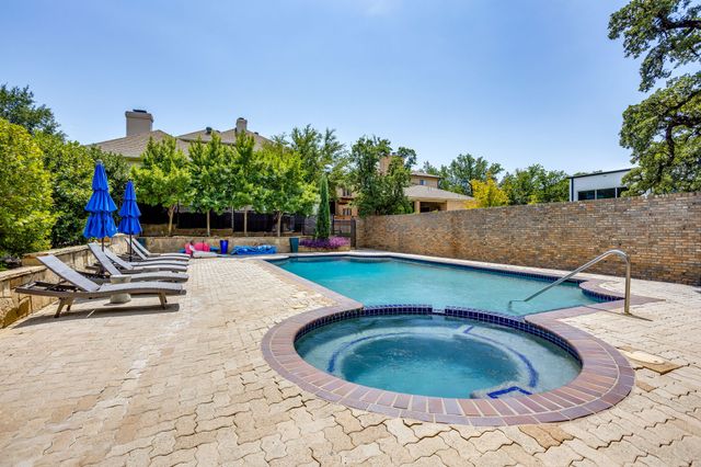 2144 Fountain Square Drive, Fort Worth, TX 76107