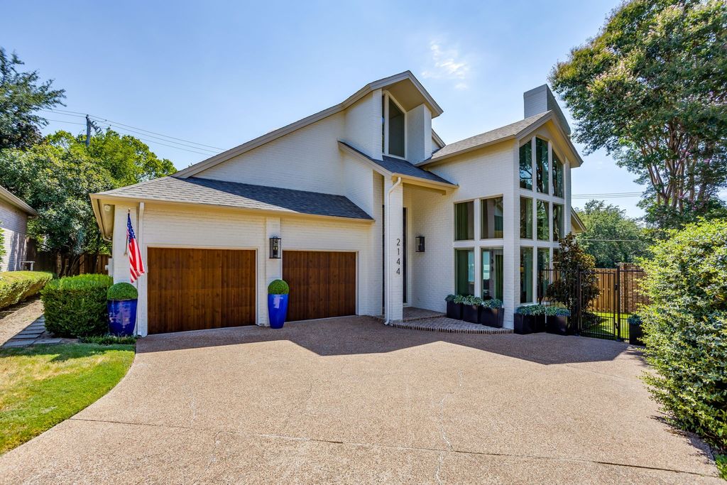 2144 Fountain Square Drive, Fort Worth, TX 76107 — photo 2