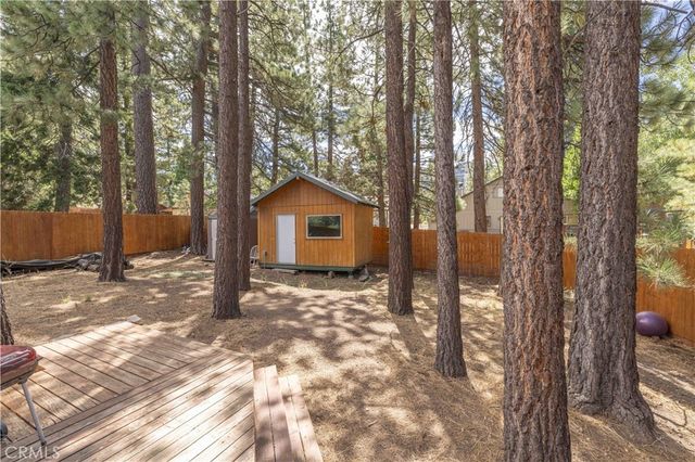 43132 Moonridge Road, Big Bear Lake, CA 92315