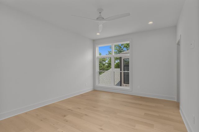 2305 Eastland Ave, Nashville, TN 37206