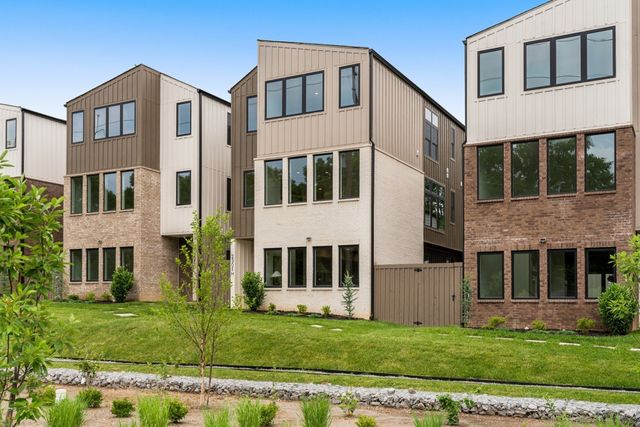 2305 Eastland Ave, Nashville, TN 37206