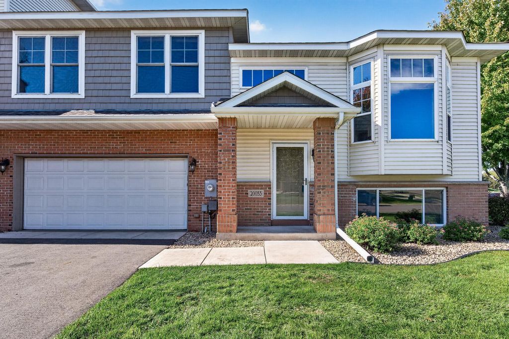 20053 Heritage Drive, Lakeville, MN 55044 — exterior