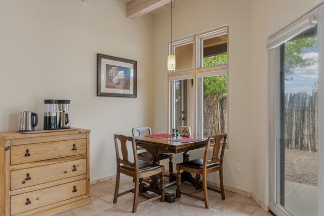 778 Camino Francisca, Santa Fe, NM 87506
