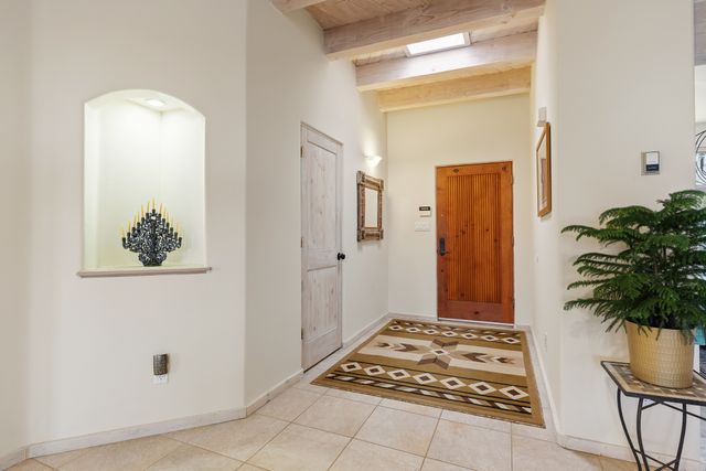 778 Camino Francisca, Santa Fe, NM 87506
