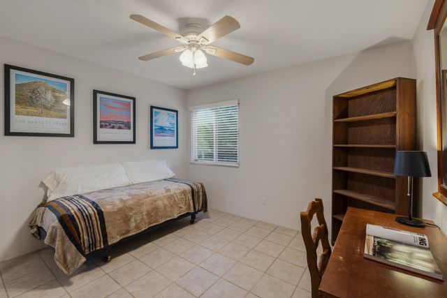 778 Camino Francisca, Santa Fe, NM 87506