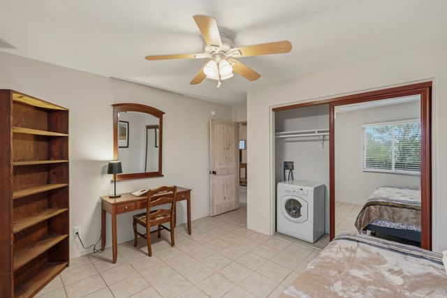778 Camino Francisca, Santa Fe, NM 87506