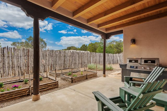 778 Camino Francisca, Santa Fe, NM 87506