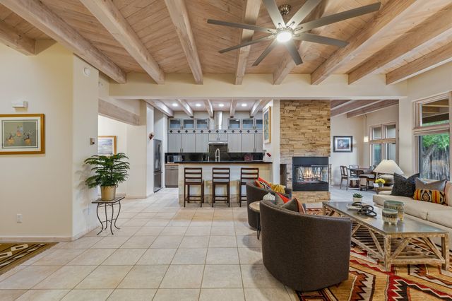 778 Camino Francisca, Santa Fe, NM 87506