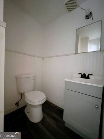 4401 Crystal Lake Drive, Macon, GA 31217
