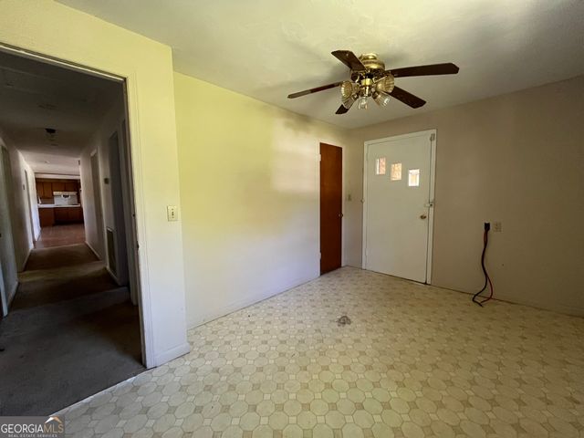 4401 Crystal Lake Drive, Macon, GA 31217