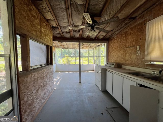 4401 Crystal Lake Drive, Macon, GA 31217
