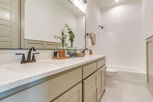 104 Aiden Drive, Waxahachie, TX 75165