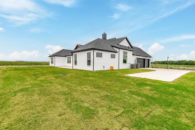 104 Aiden Drive, Waxahachie, TX 75165