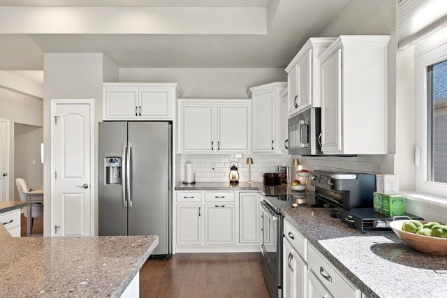 205 N BEDFORD ROAD, Green Bay, WI 54311