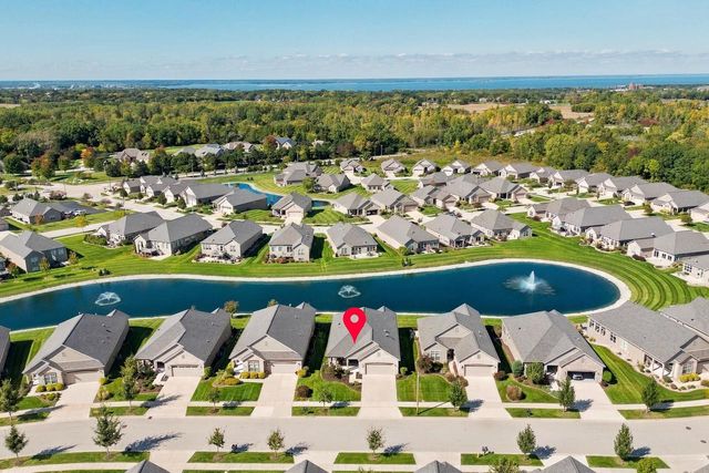205 N BEDFORD ROAD, Green Bay, WI 54311