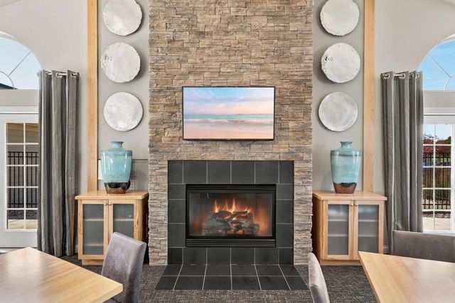 205 N BEDFORD ROAD, Green Bay, WI 54311