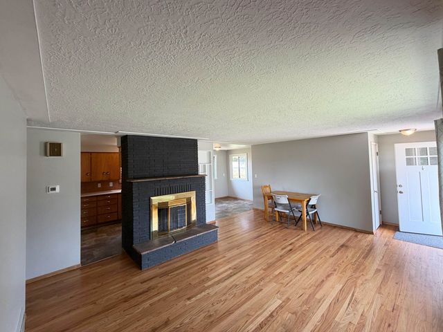 4203 N Herald Rd, Millwood, WA 99206