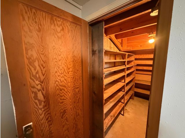 4203 N Herald Rd, Millwood, WA 99206