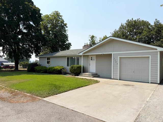 4203 N Herald Rd, Millwood, WA 99206