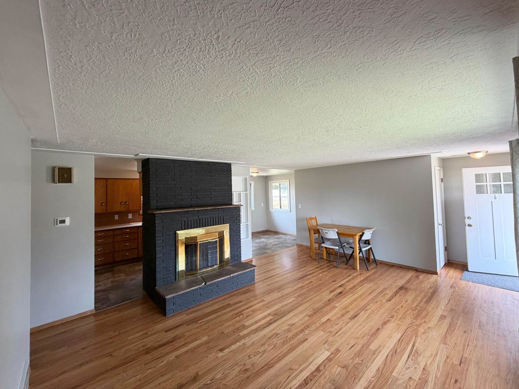 4203 N Herald Rd, Spokane, WA 99206 photo 3