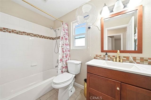 9312 Palm Street 205, Bellflower, CA 90706
