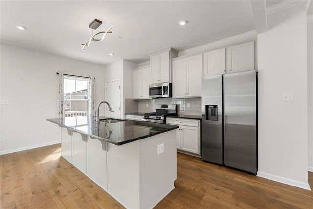 125 Mossy Oak Dr, Coraopolis, PA 15108