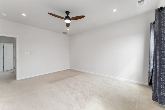 125 Mossy Oak Dr, Coraopolis, PA 15108