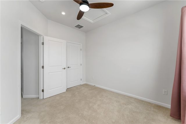 125 Mossy Oak Dr, Coraopolis, PA 15108