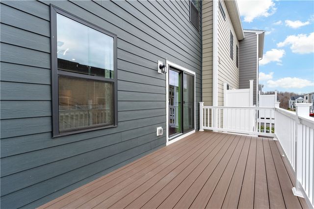 125 Mossy Oak Dr, Coraopolis, PA 15108